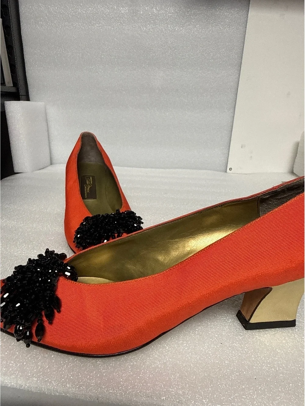 Vintage Sesto Meucci Firenze Bright Orange Satin Pumps Beaded Shoe Clips 7.5N It